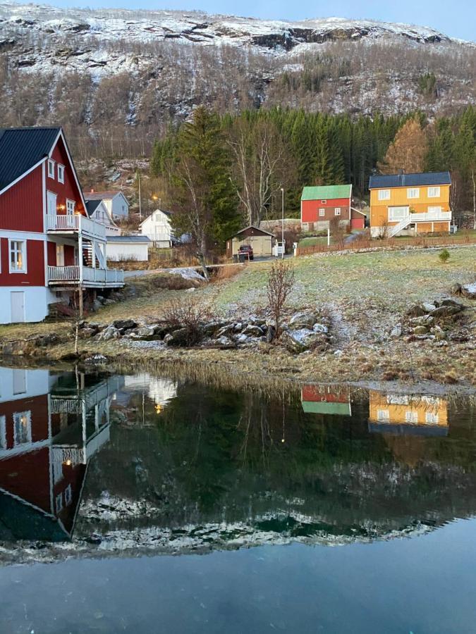 House On The Lake Bogen エクステリア 写真